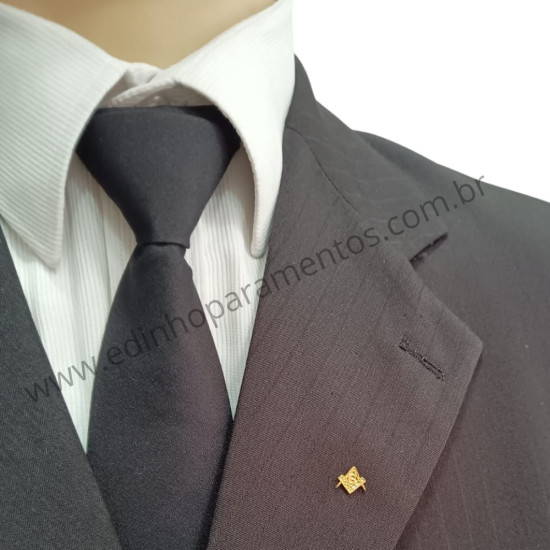 Pin Esquadro e Compasso...