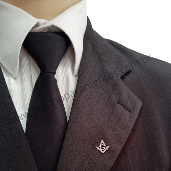 Pin Esquadro e Compasso...